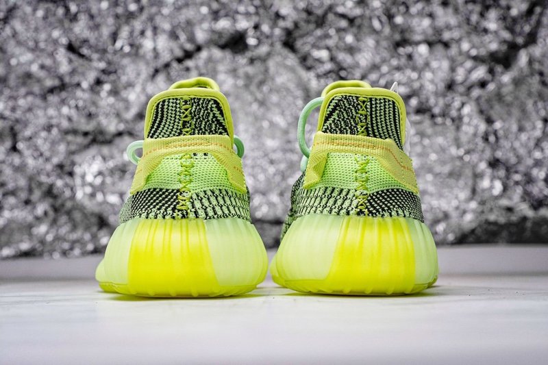 Yeezy Boost 350 V2 Yeezreel (Non-Reflective) REPLICA