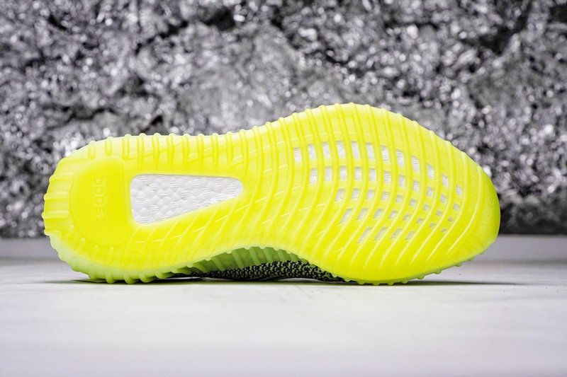 Yeezy Boost 350 V2 Yeezreel (Non-Reflective) REPLICA - Image 7