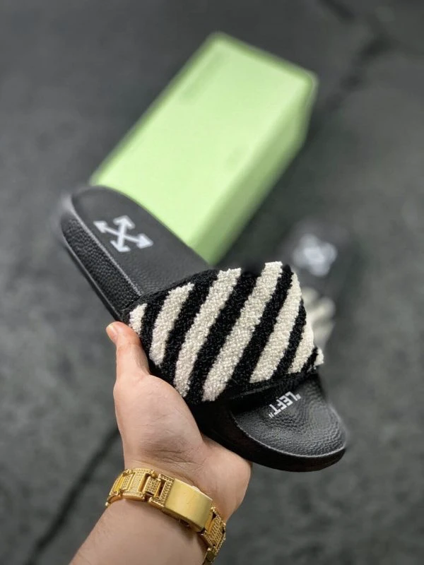 OFF-WHITE FLYKNIT STRIPE SLIDES - Image 4