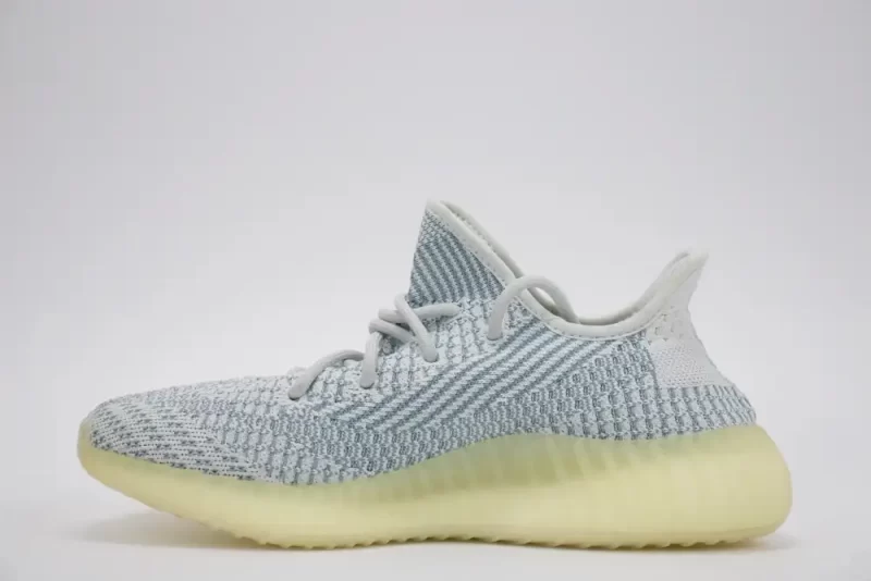 YEEZY 350 V2 CLOUD WHITE NON-REFLECTIVE - Image 3