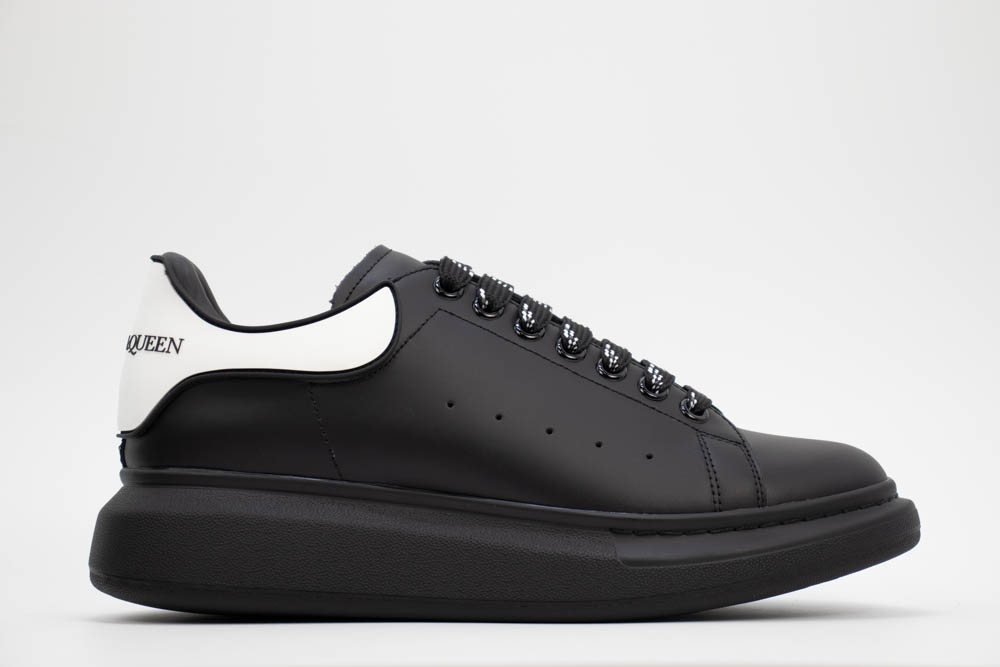 ALEXANDER MCQUEEN SHOW LEATHER PLATFORM TRAINERS - BLACK
