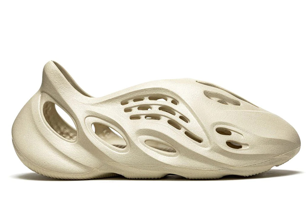 adidas Yeezy Foam RNNR Sand