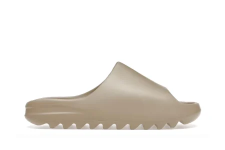 Yeezy Slide Pure