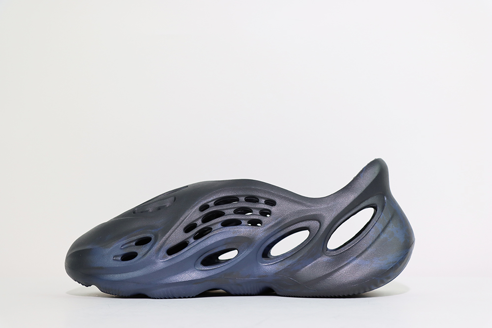 Yeezy Foam Runner 'Mineral Blue' Replica - Image 2