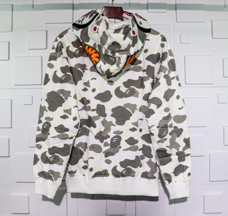 A BATHING APE BAPE SHARK 1ST CAMO DOUBLE HOODIE - Image 6
