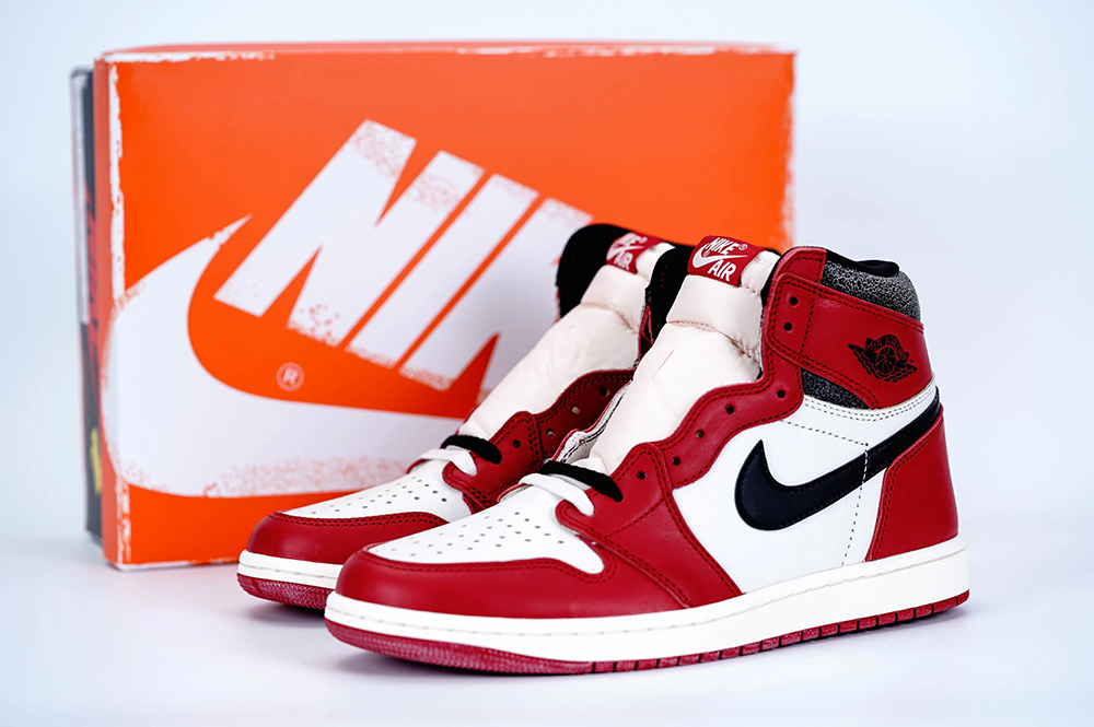 Jordan 1 Chicago High OG 'Lost & Found' Replica - Image 2