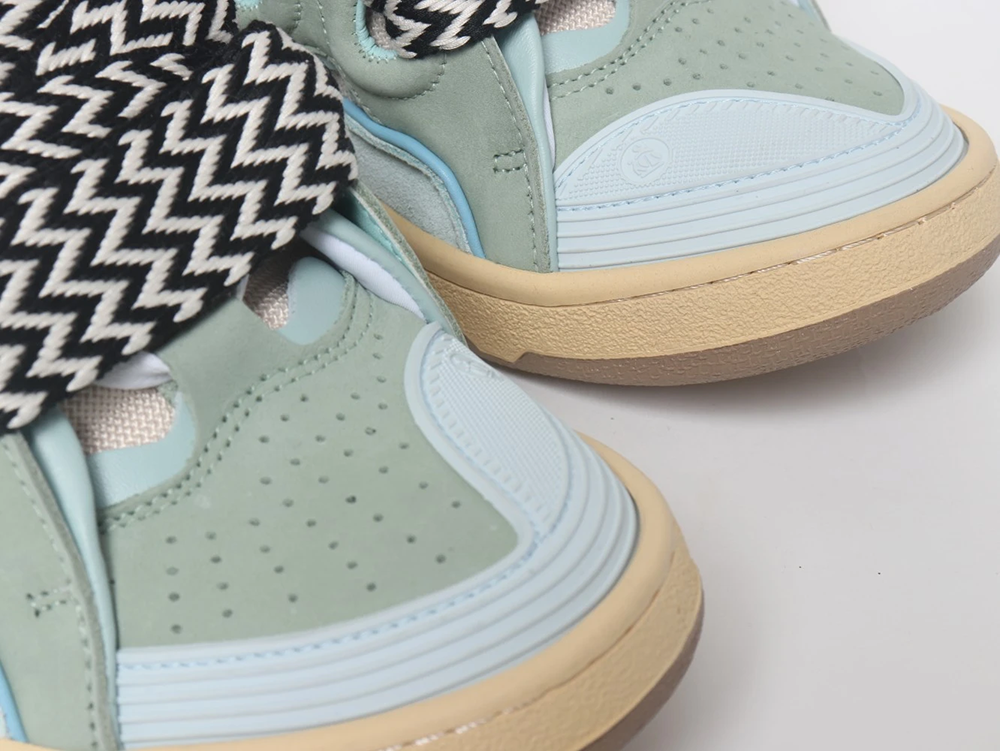 Curb Sneaker 'Light Blue' Reps