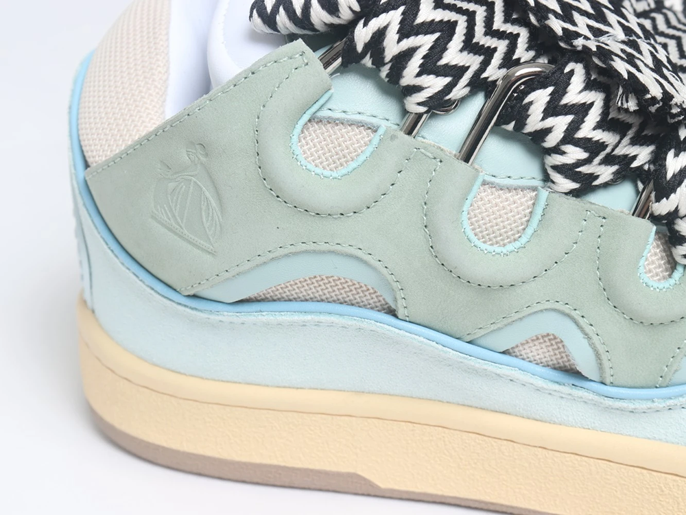 Curb Sneaker 'Light Blue' Reps