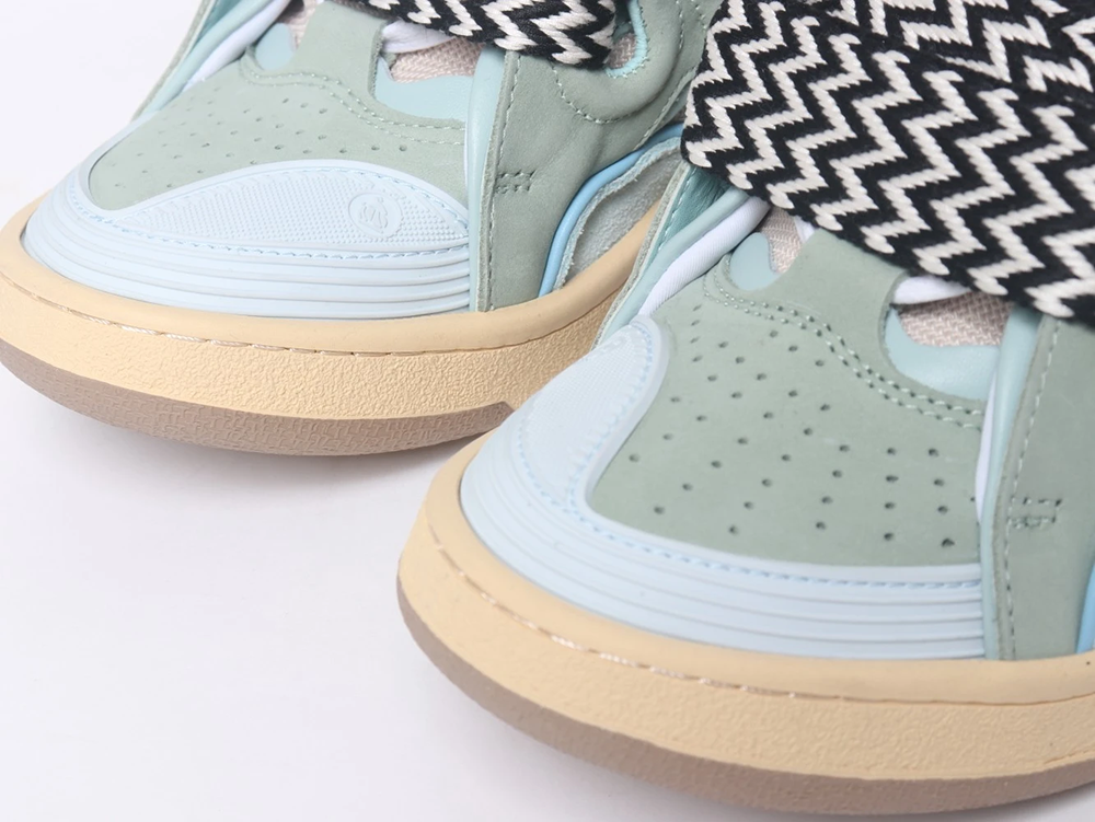 Curb Sneaker 'Light Blue' Reps