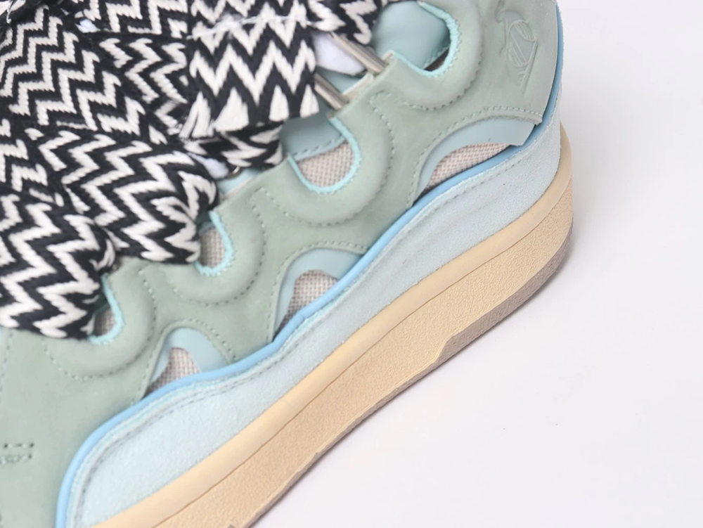 Curb Sneaker 'Light Blue' Reps