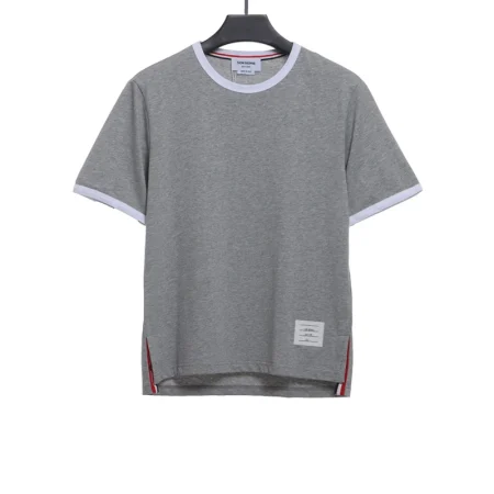 Contrasting print striped T-shirt