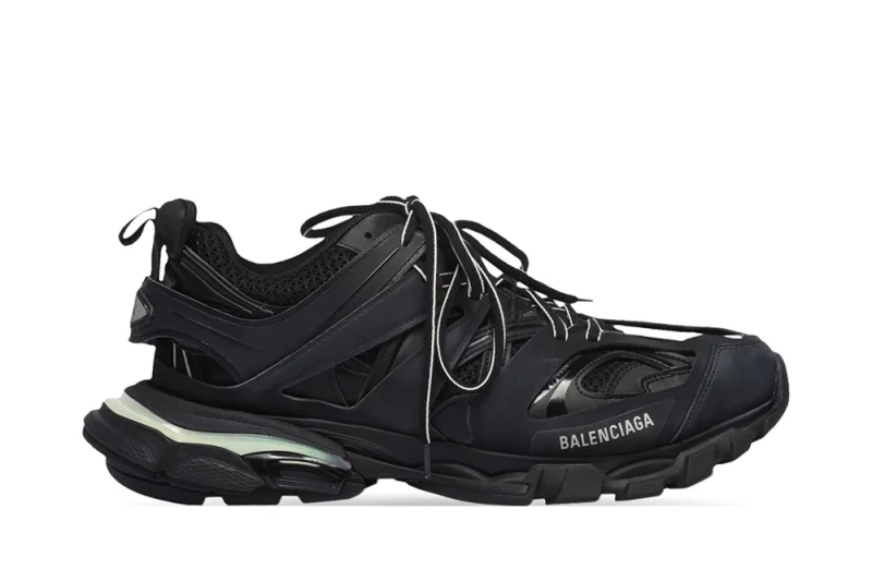 MEN'S TRACK LED/NON-LED SNEAKER IN BLACK (Copy)