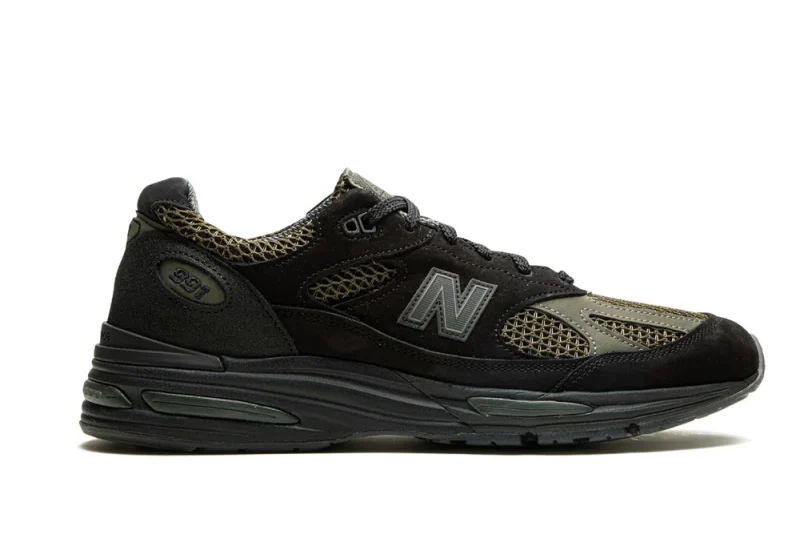 New Balance 991v2 "Stone Island - Black Grey"