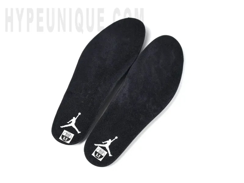 the black insole