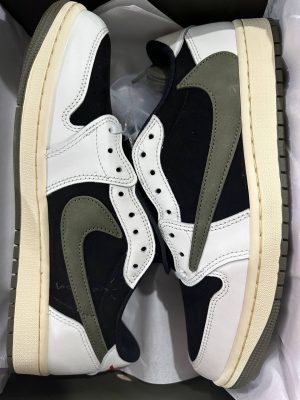 Travis Scott Air Jordan 1 Low OG “Olive” Sale Version