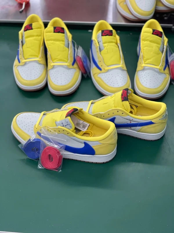 Travis Scott Air Jordan 1 Canary Low [Sale Version]