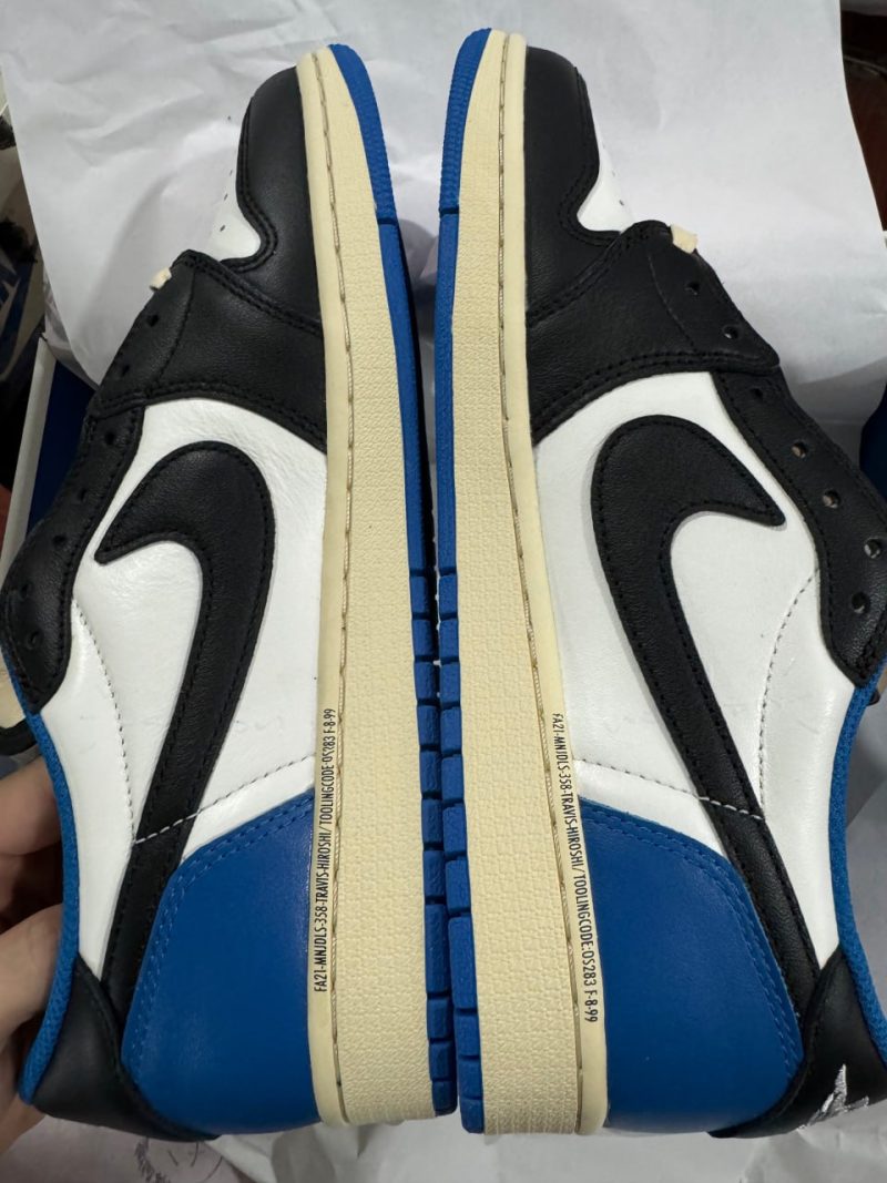 Travis Scott Fragment Design Jordan 1 Sale Version