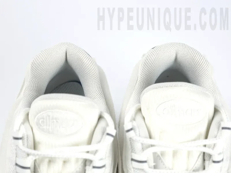 the shoe mouth