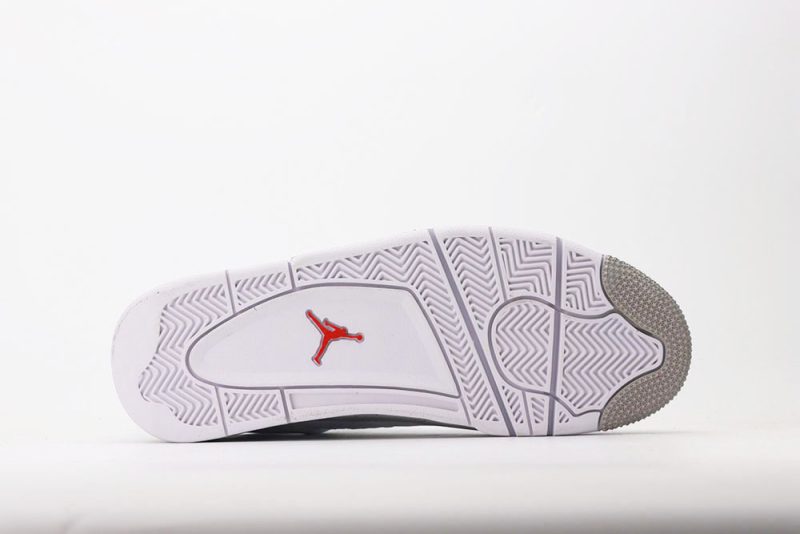 Air Jordan 4 Retro 'White Oreo'