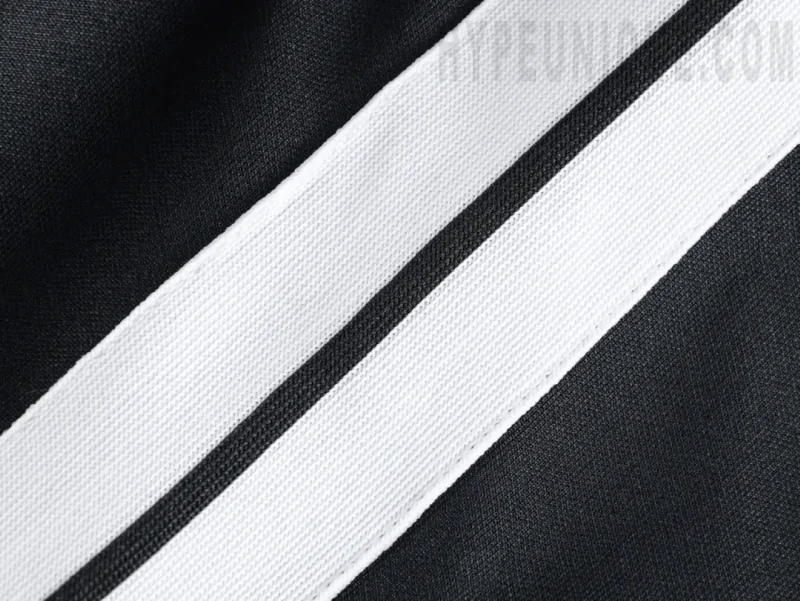 the white stripe
