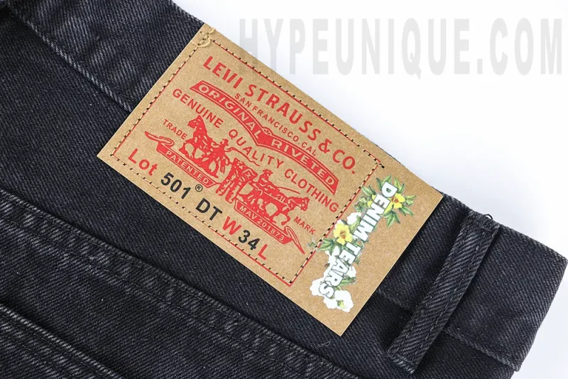 the brand tag