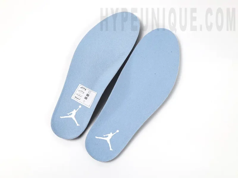 the light blue insole