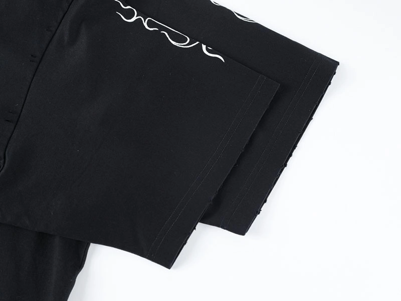 Outline Flame Letter Print T-Shirt