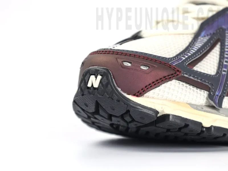 the red toe box