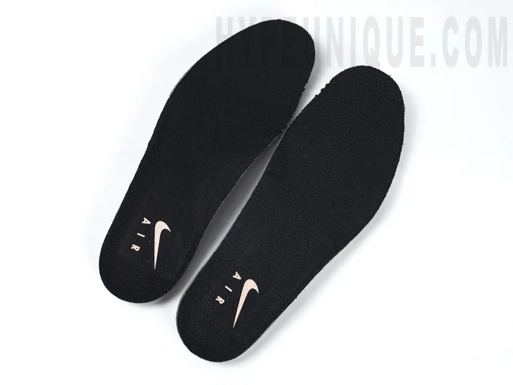 the black insole