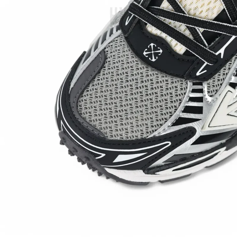 the toe box