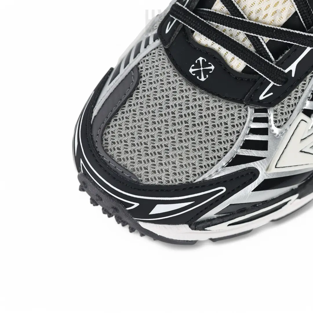the toe box