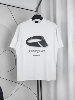Sunglasses Logo Printed T-Shirt