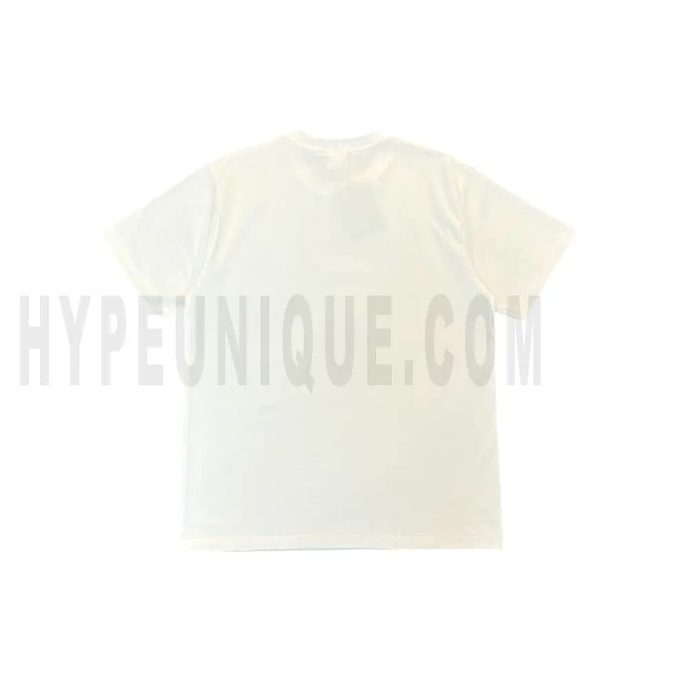 The back of the white clothes
