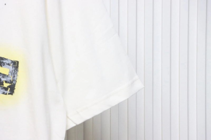 Hand-Painted BB Letter Logo Printed T-Shirt