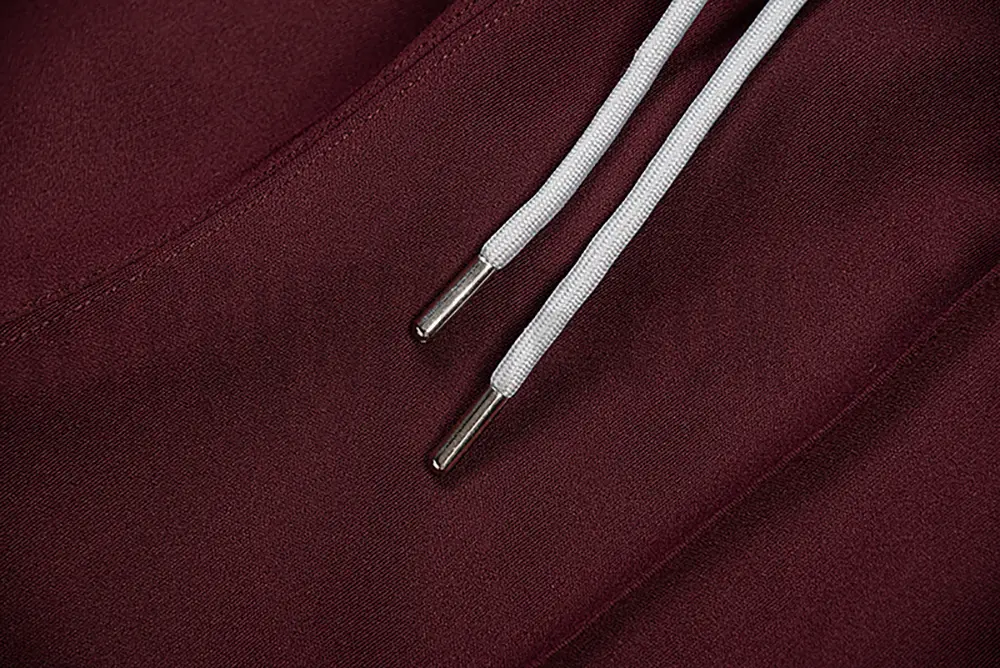 White drawstring design.