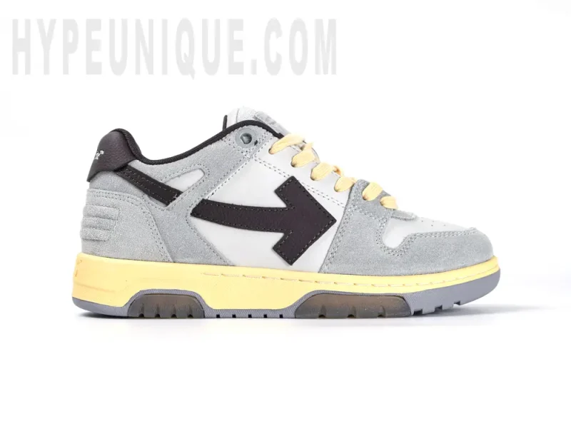 the out side of right foot pair