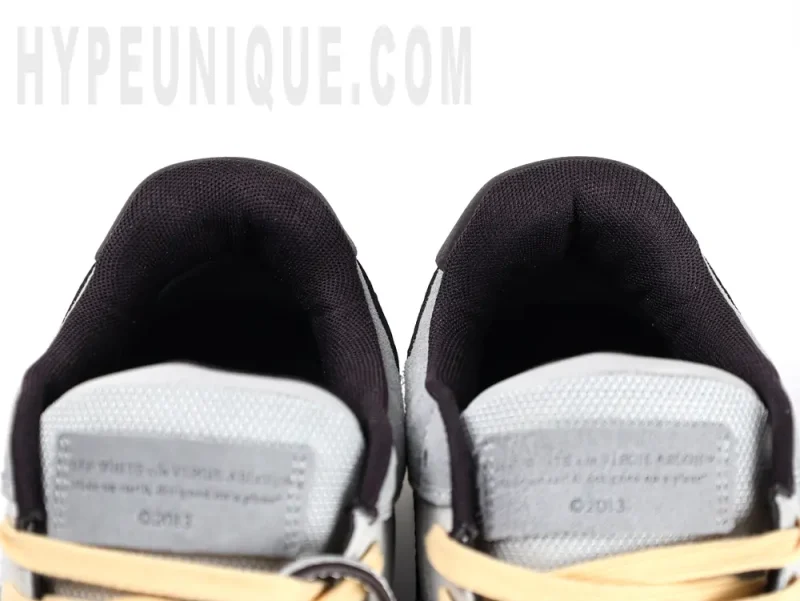 the shoe mouth