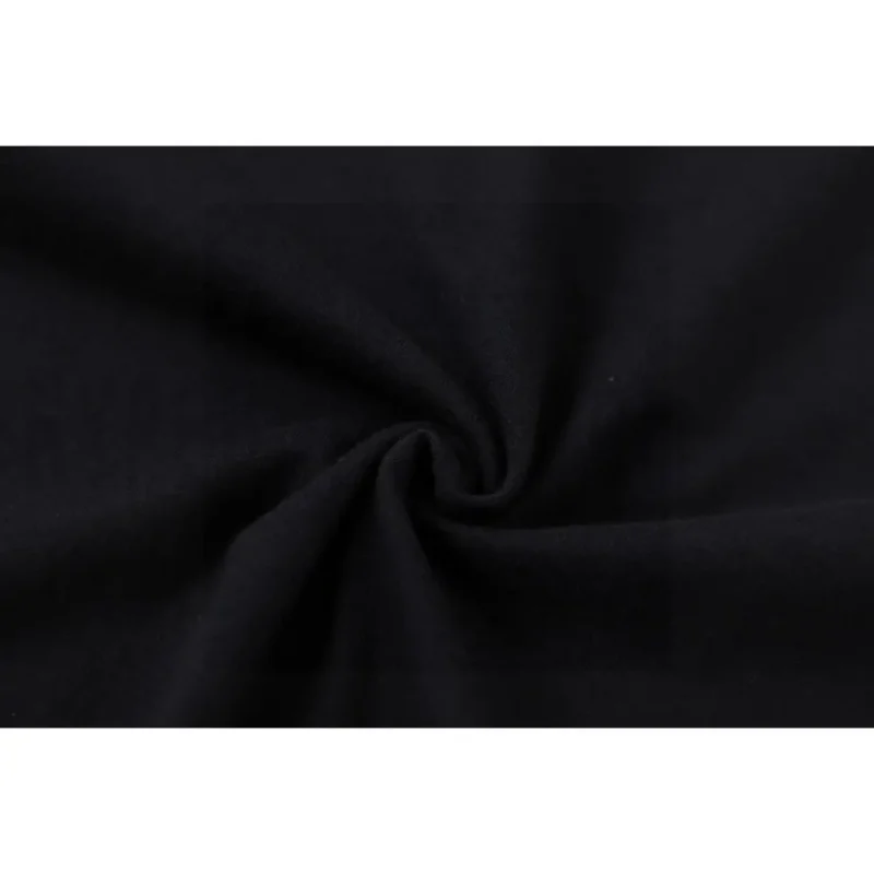 Precision-cut with wrinkle-resistant soft fabric.