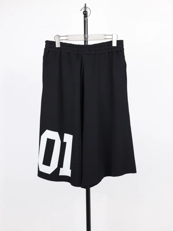 01 Logo Shorts