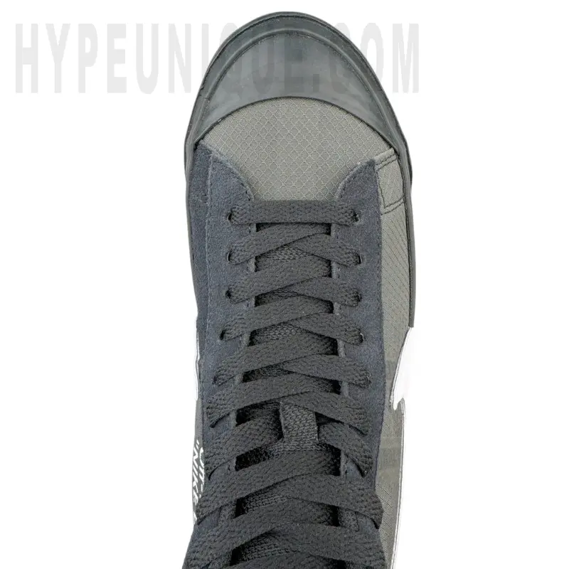 the toe and the toe box