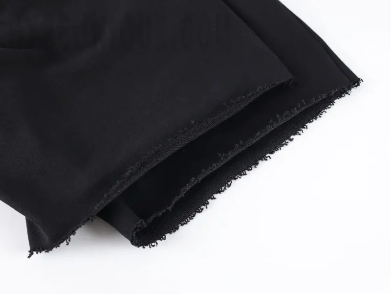 Knee trouser legs
