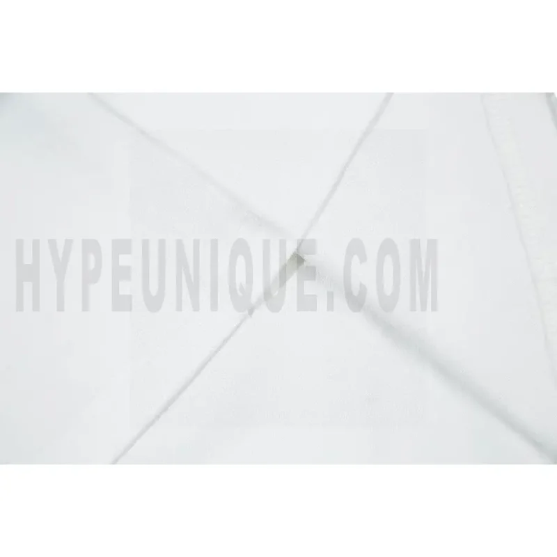 Precision-cut with wrinkle-resistant soft fabric.