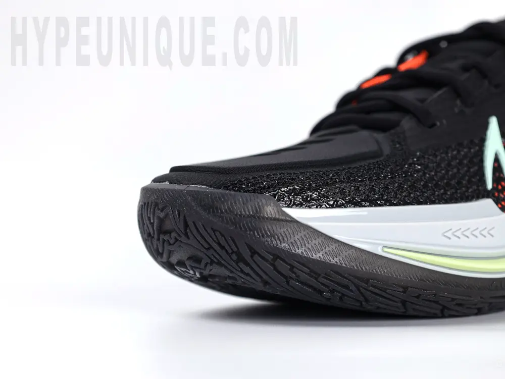the toe box