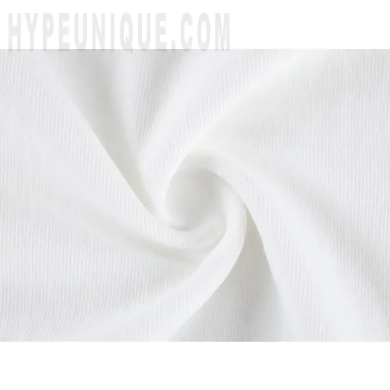 The fabric is soft and wrinkle-resistant.