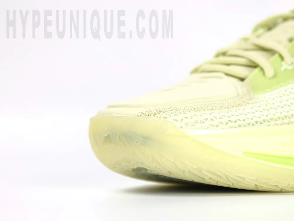 the toe box