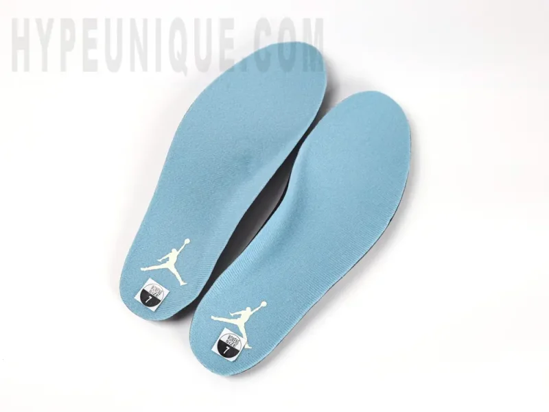 the blue insole