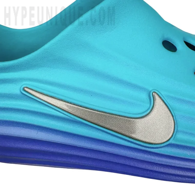 a close up of a shoes