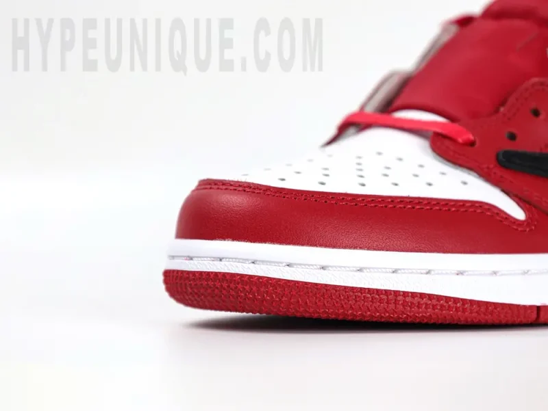 the red toe
