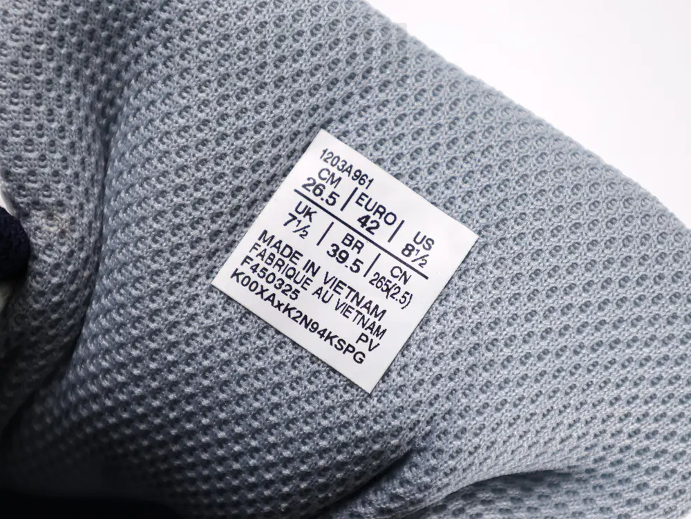 the size label on the beside of tongue