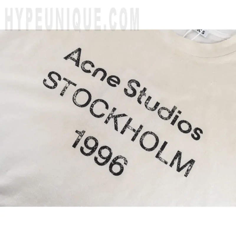 Printed graphic on the front of the garment
